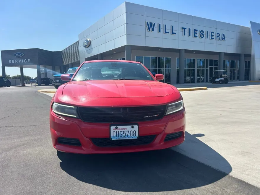 2020 Dodge Charger SXT photo 1