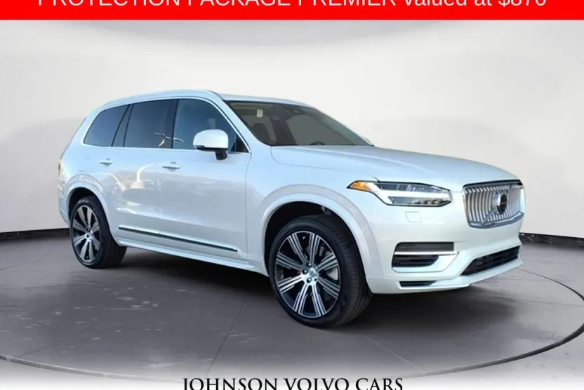 2025 Volvo XC90 T8 AWD photo 1