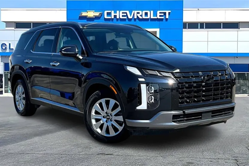 2024 Hyundai Palisade SEL photo 1