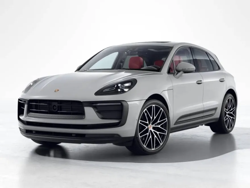 2026 Porsche Macan T photo 1