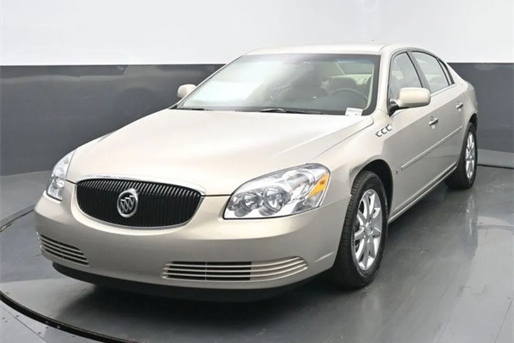 2008 Buick Lucerne CXL photo 1