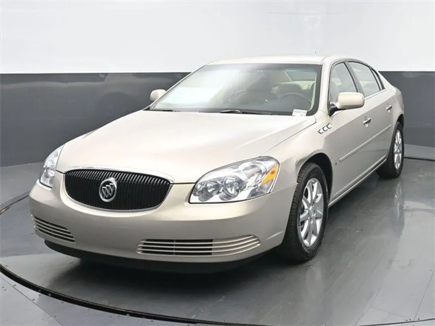 2008 Buick Lucerne CXL photo 1