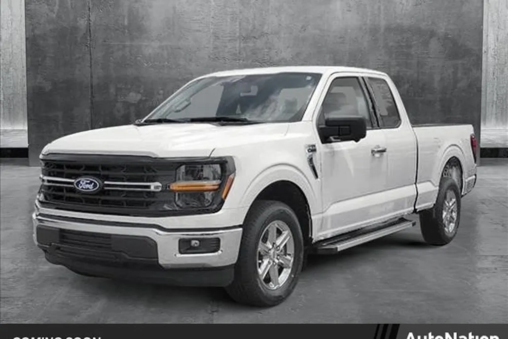 2025 Ford F-150 XLT photo 1