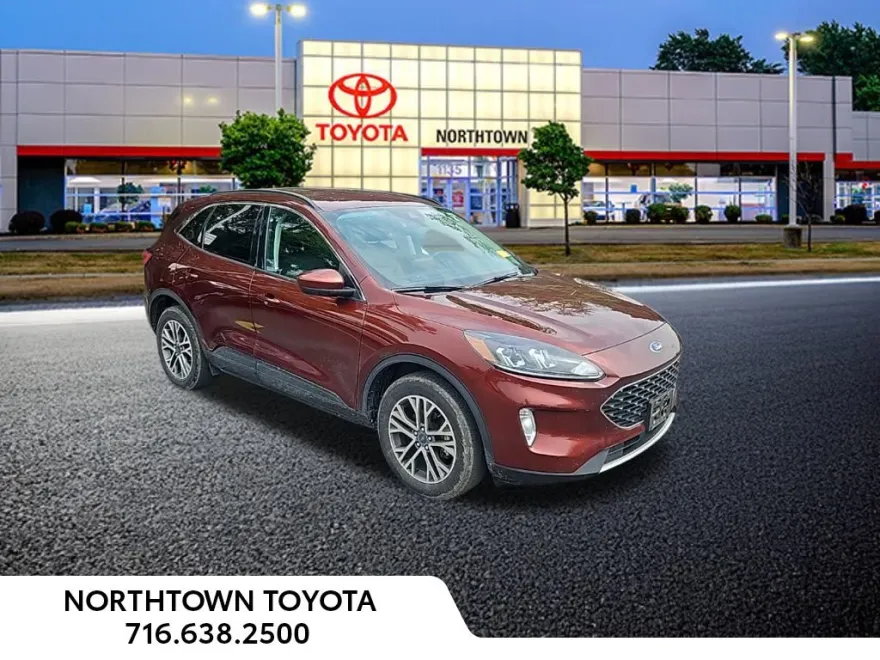 2021 Ford Escape SEL photo 1