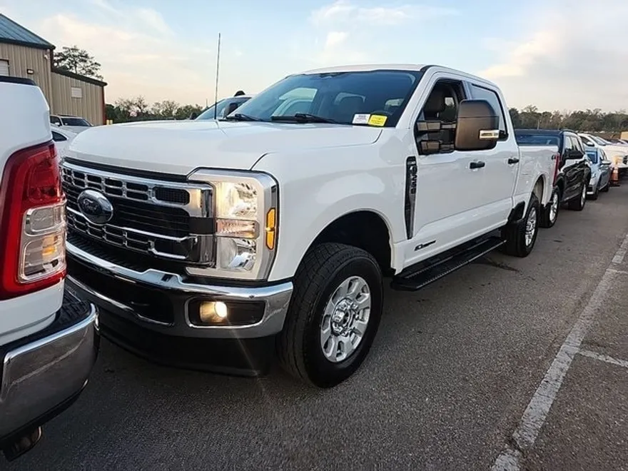2024 Ford F-250 XLT photo 1