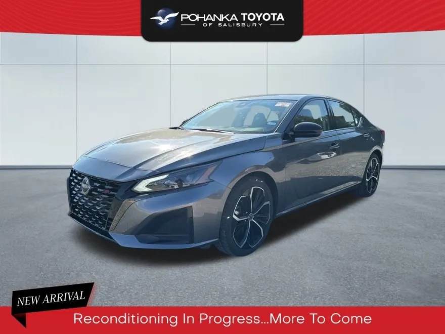 2024 Nissan Altima 2.5 SR photo 1