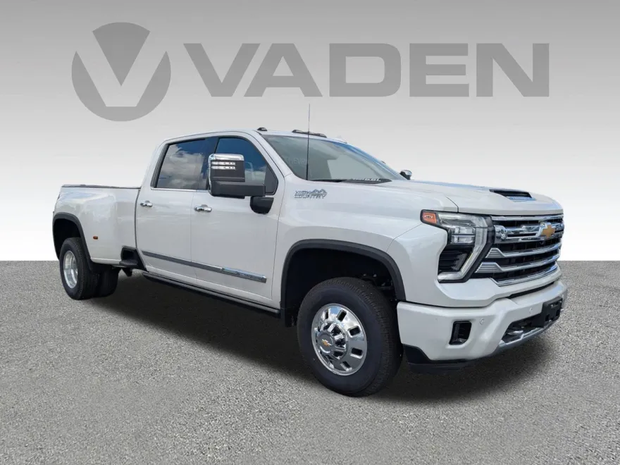 2024 Chevrolet Silverado 3500HD High Country photo 1