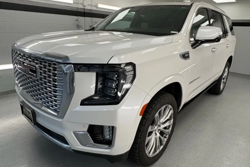 2023 Gmc Yukon Denali photo 1