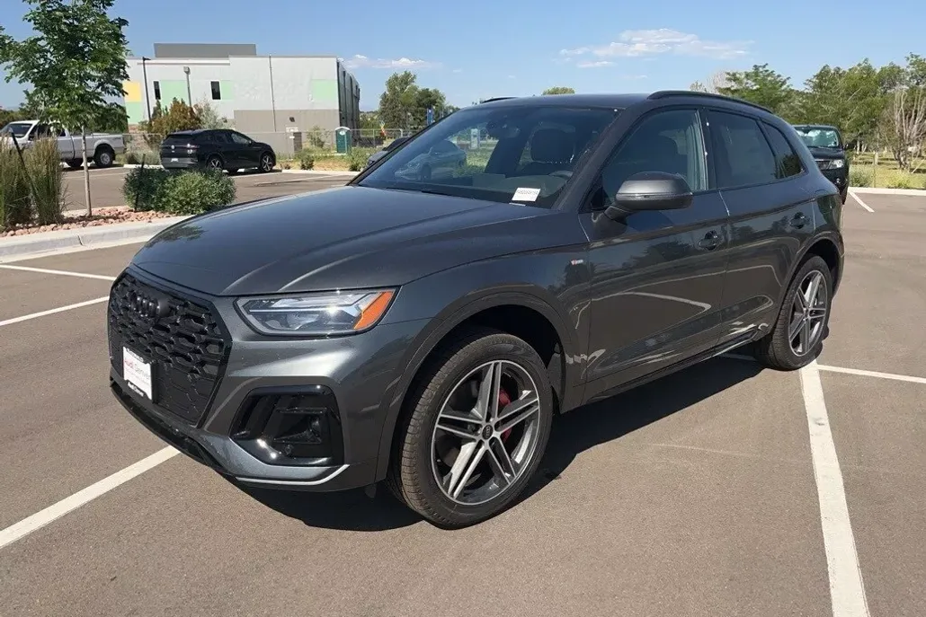 2025 Audi Q5 55 S line Premium Plus photo 1