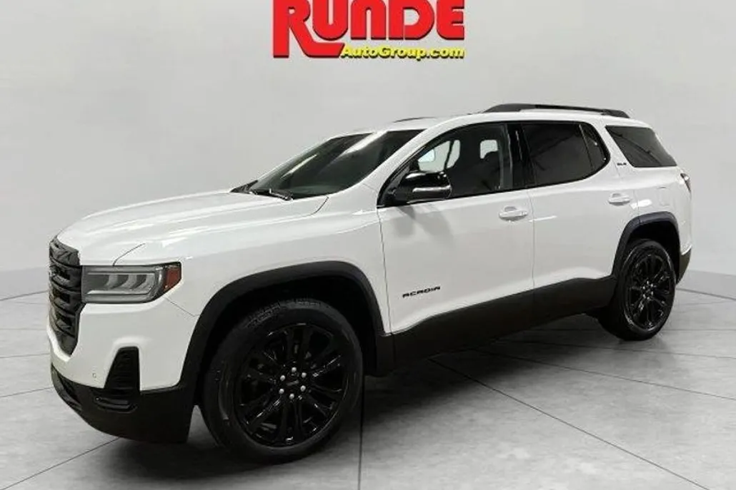 2023 Gmc Acadia SLE photo 1