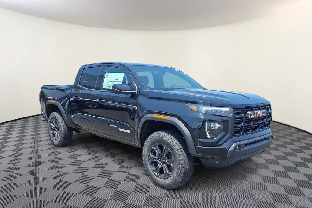 2025 Gmc Canyon Elevation photo 1