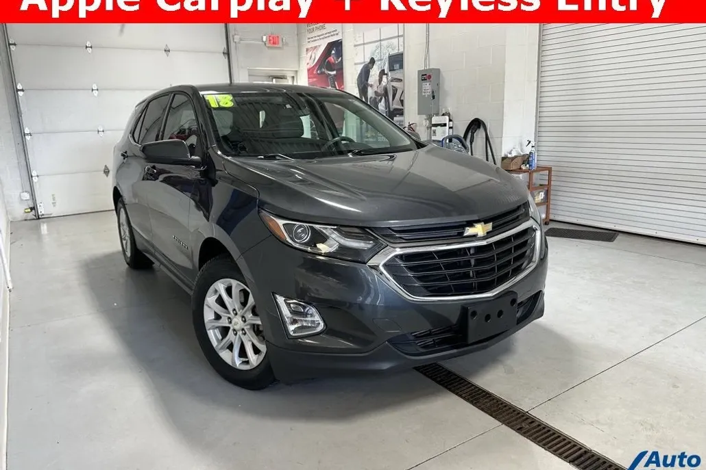 2018 Chevrolet Equinox LT photo 1