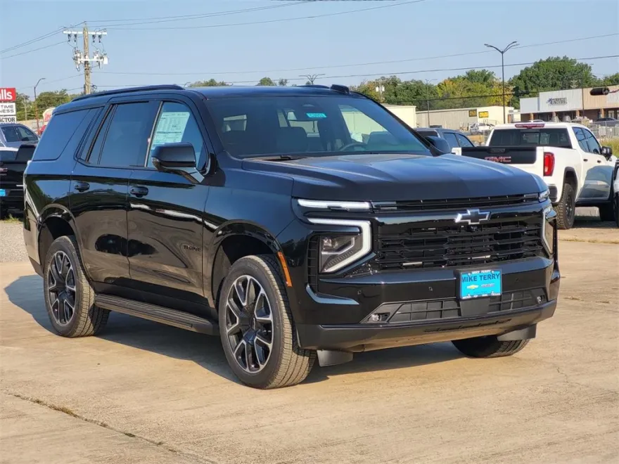 2026 Chevrolet Tahoe RST photo 1