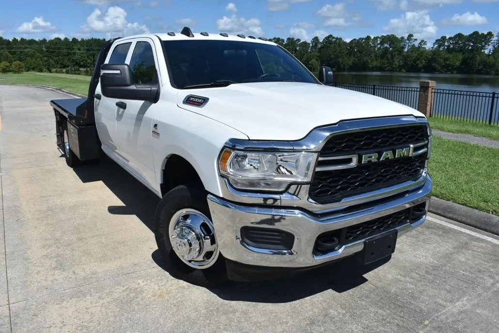 2023 Ram 3500 Tradesman photo 1