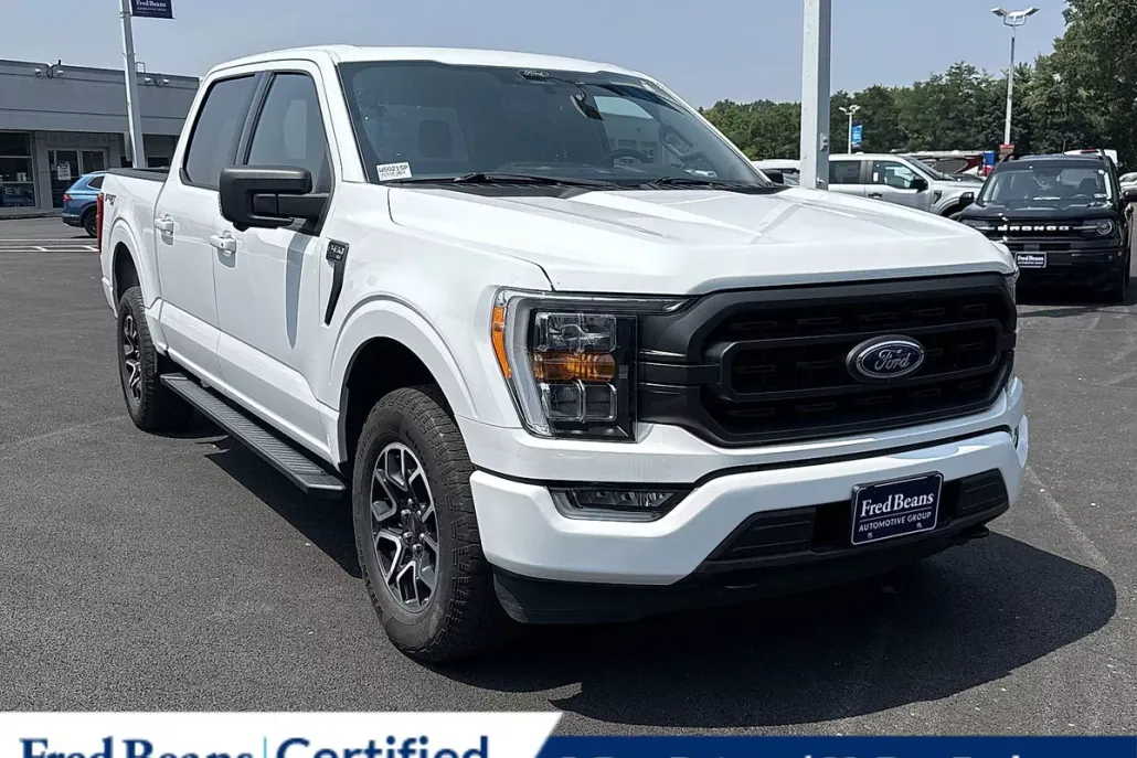 2022 Ford F-150 XLT photo 1