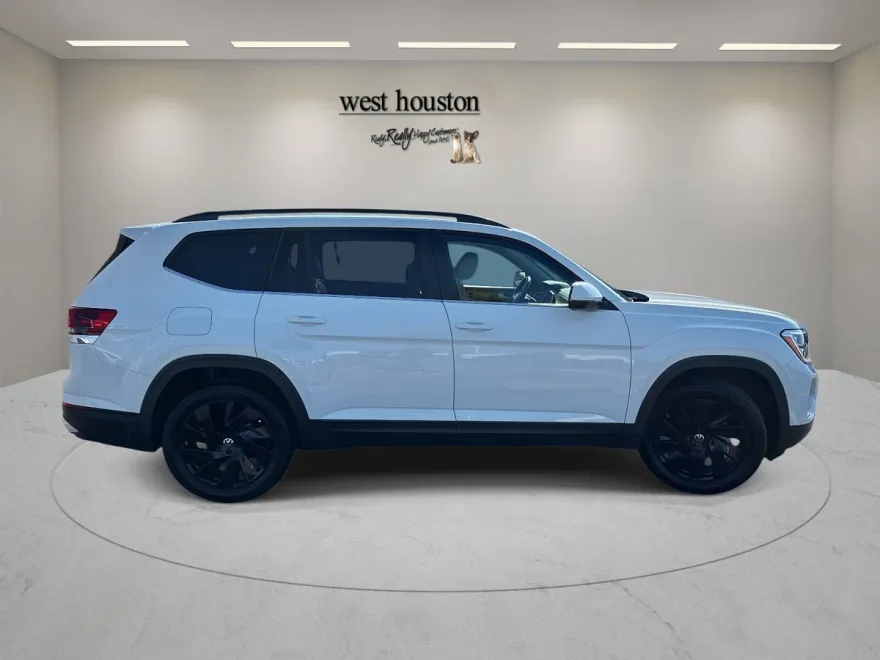 2025 Volkswagen Atlas SE Technology photo 1