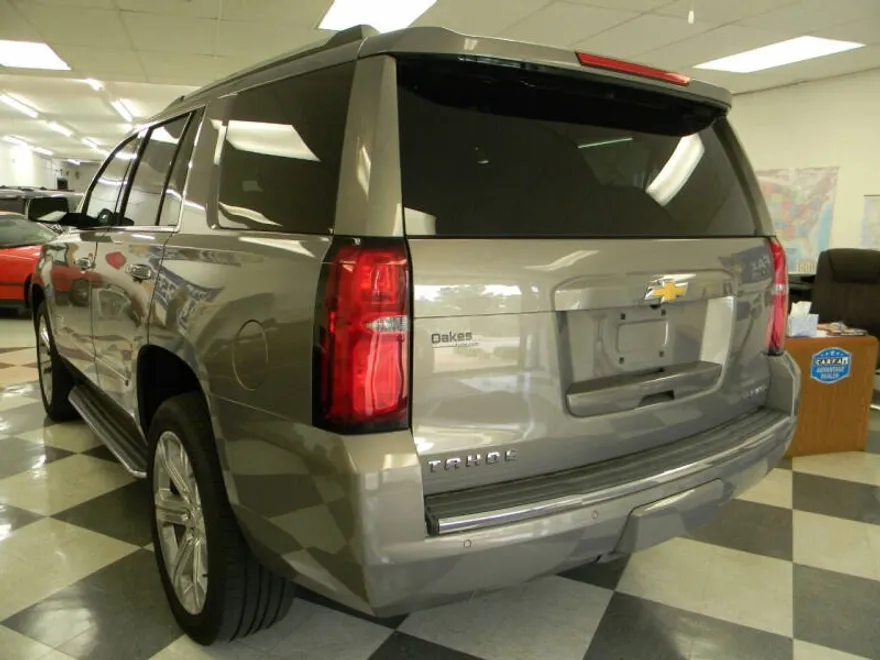 2019 Chevrolet Tahoe Premier photo 1