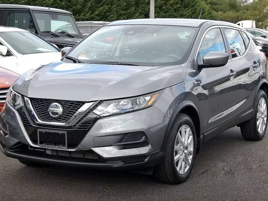 2021 Nissan Rogue Sport S photo 1