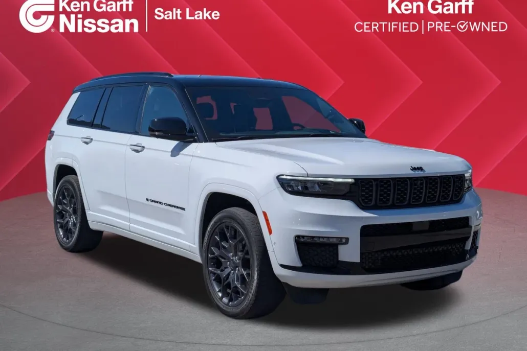 2023 Jeep Grand Cherokee L Summit Reserve photo 1