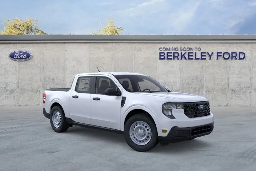 2025 Ford Maverick XL photo 1