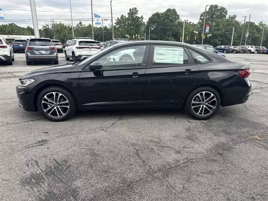 2025 Volkswagen Jetta 1.5T Sport photo 1