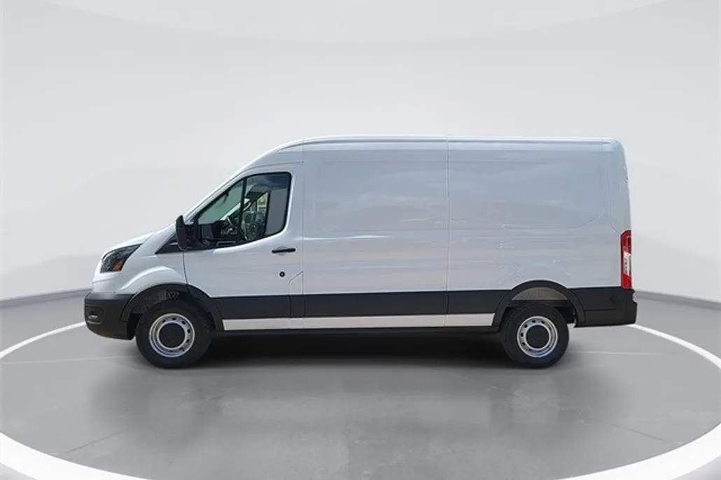 2025 Ford Transit Cargo Van photo 1