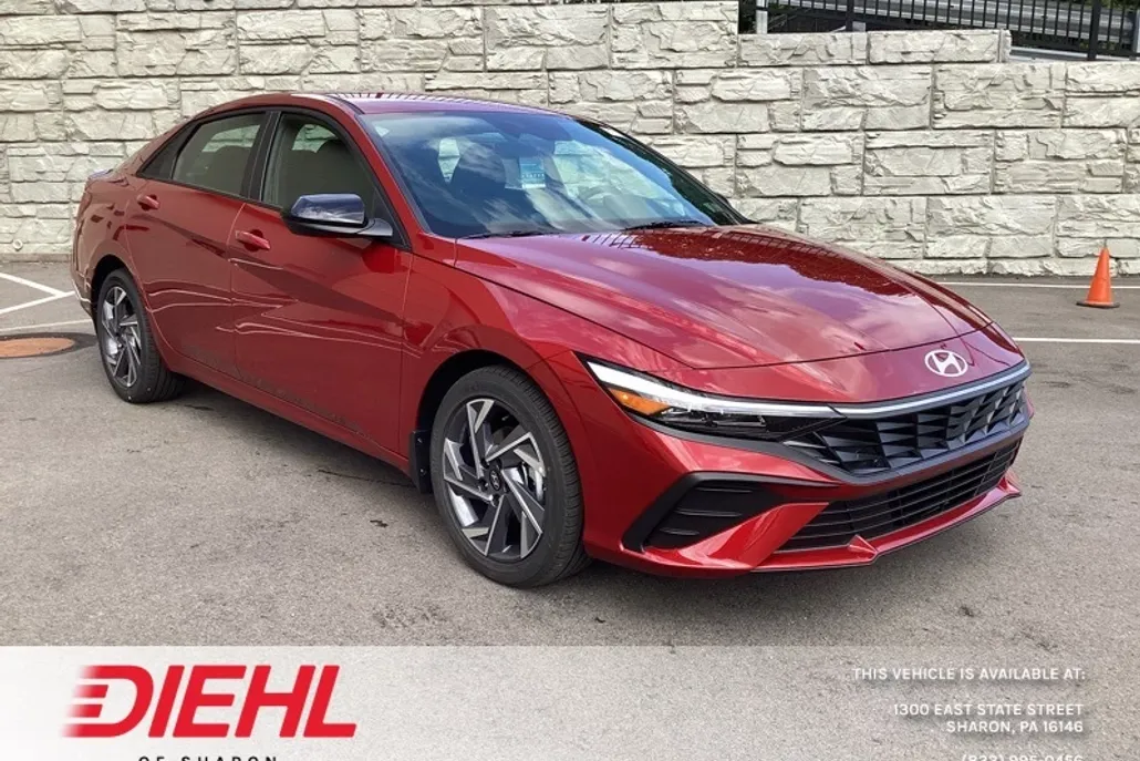 2025 Hyundai Elantra SEL Sport photo 1