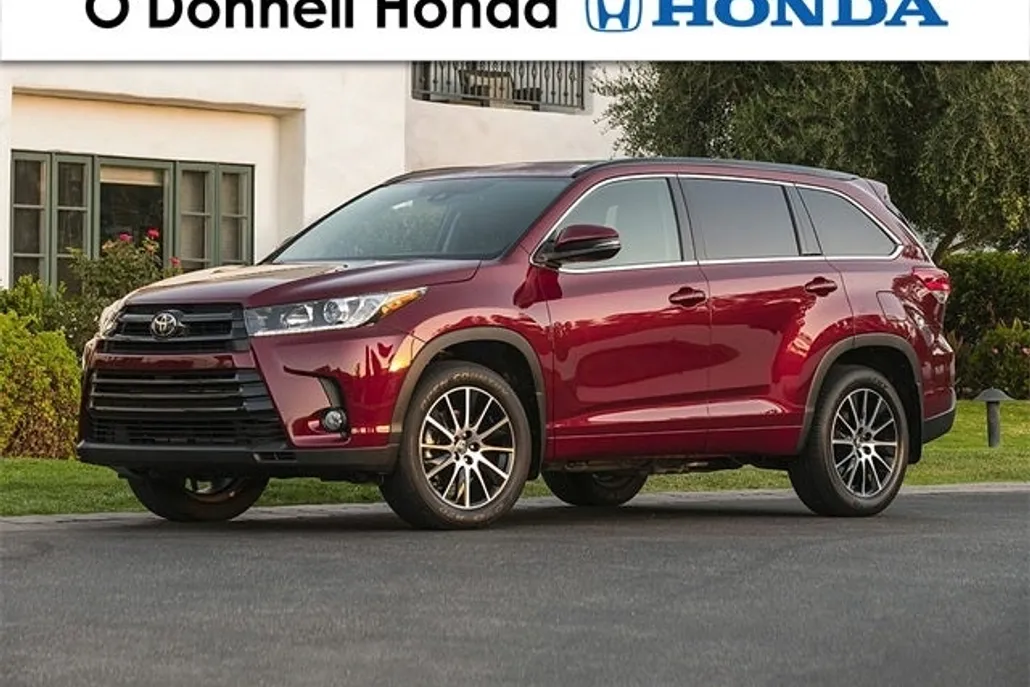 2018 Toyota Highlander SE XLE photo 1