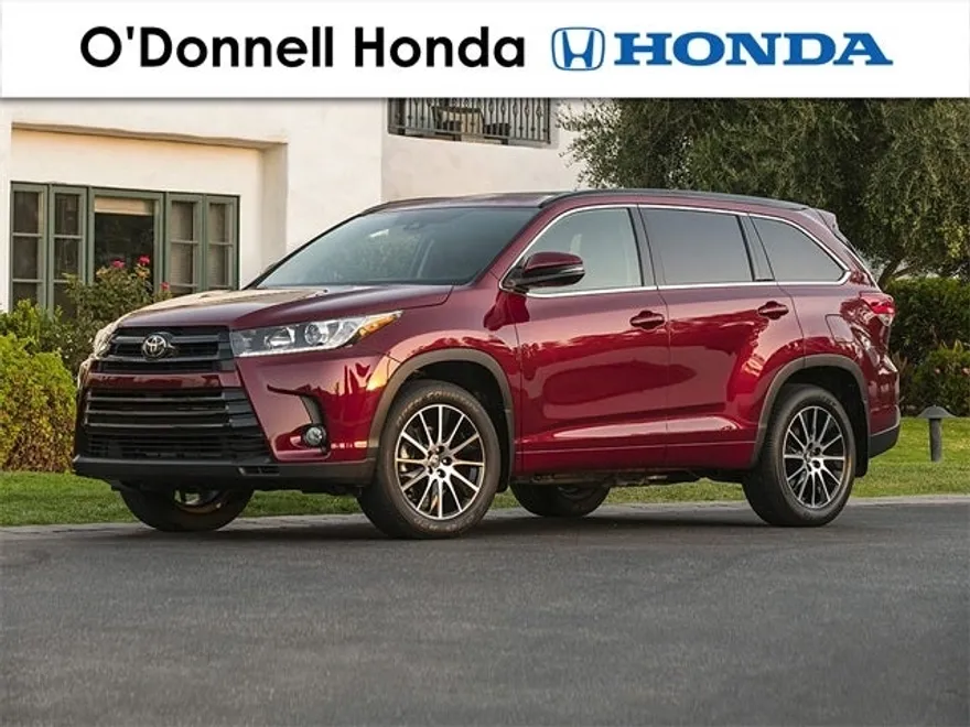 2018 Toyota Highlander SE XLE photo 1