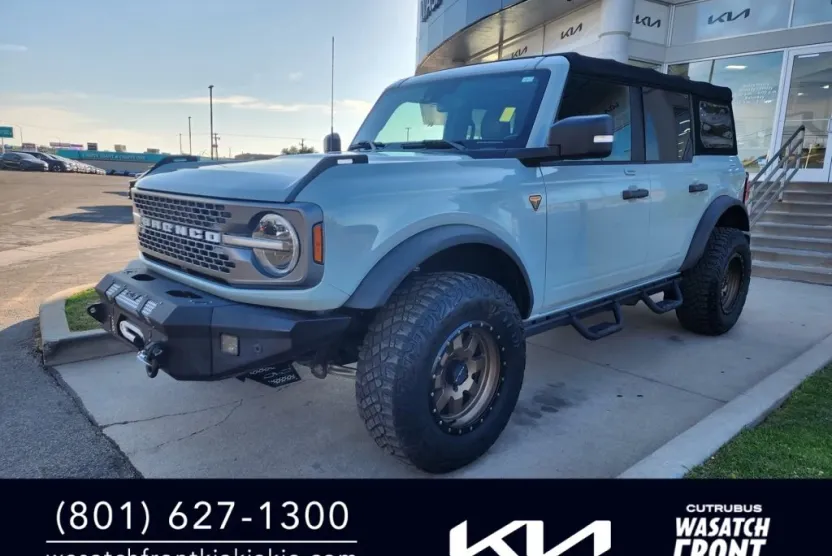 2021 Ford Bronco Badlands photo 1