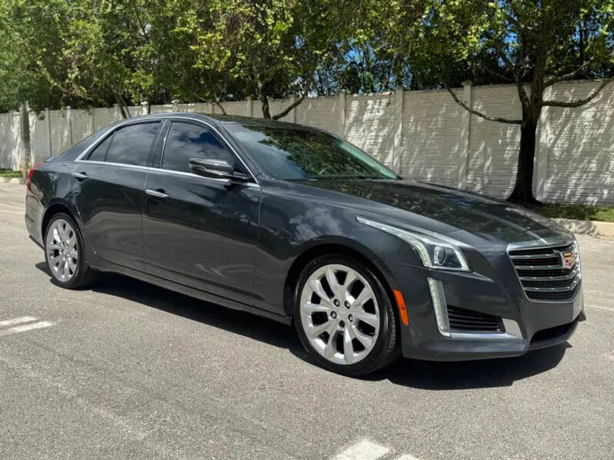 2018 Cadillac CTS Luxury photo 1