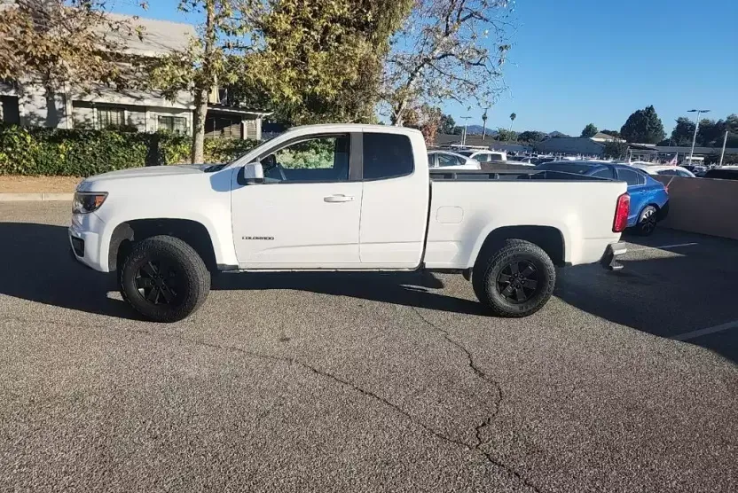 2018 Chevrolet Colorado Work Truck photo 1