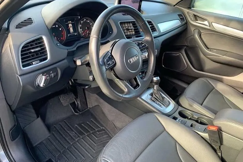 2016 Audi Q3 Premium Plus photo 1