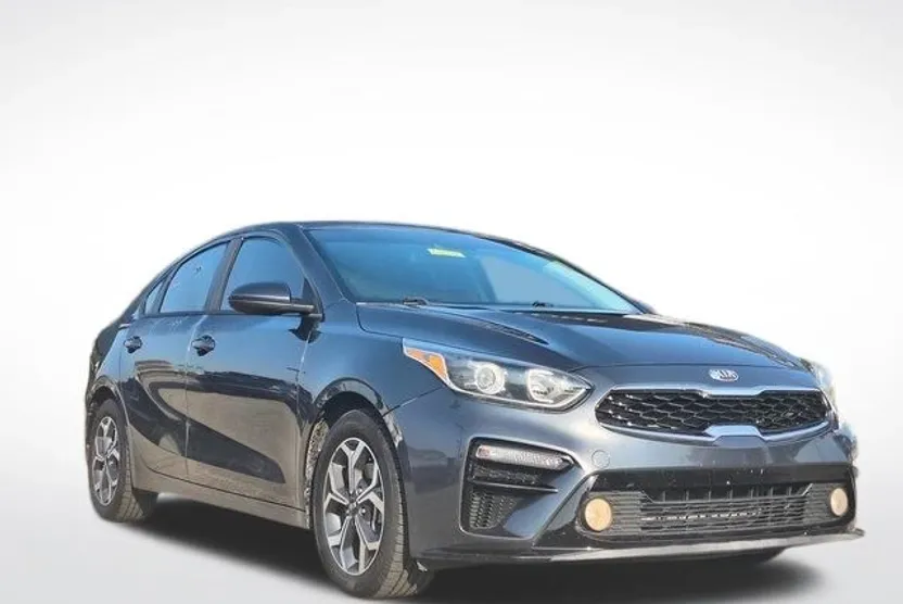 2019 Kia Forte LXS photo 1
