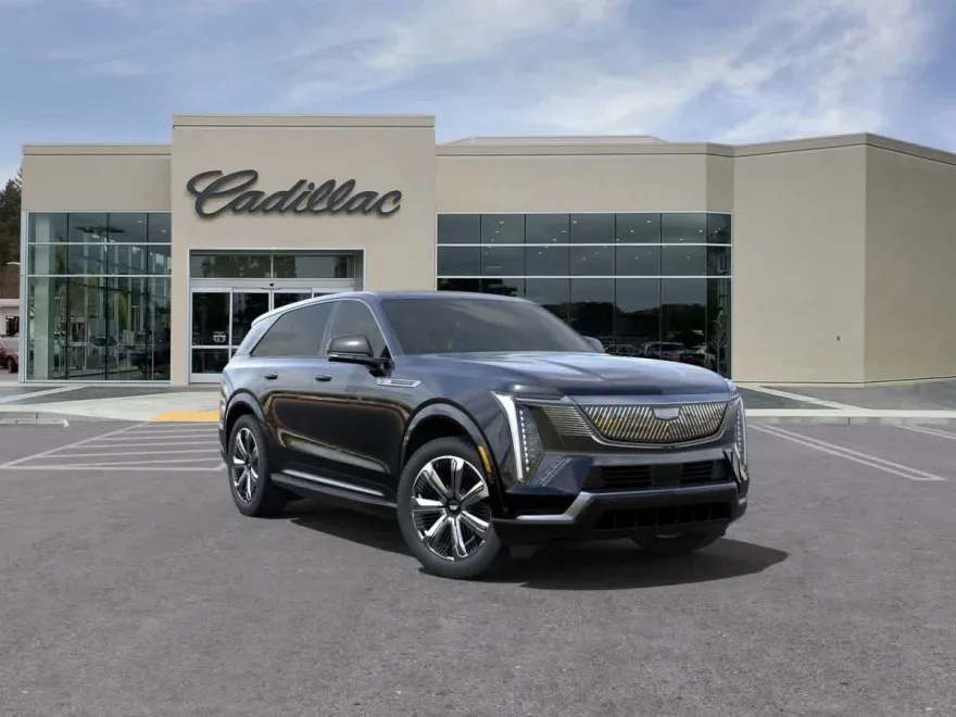 2025 Cadillac Escalade IQ Luxury photo 1
