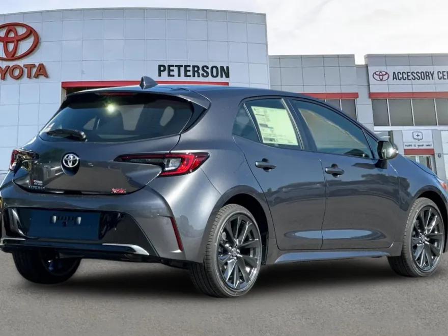 2025 Toyota Corolla XSE photo 1