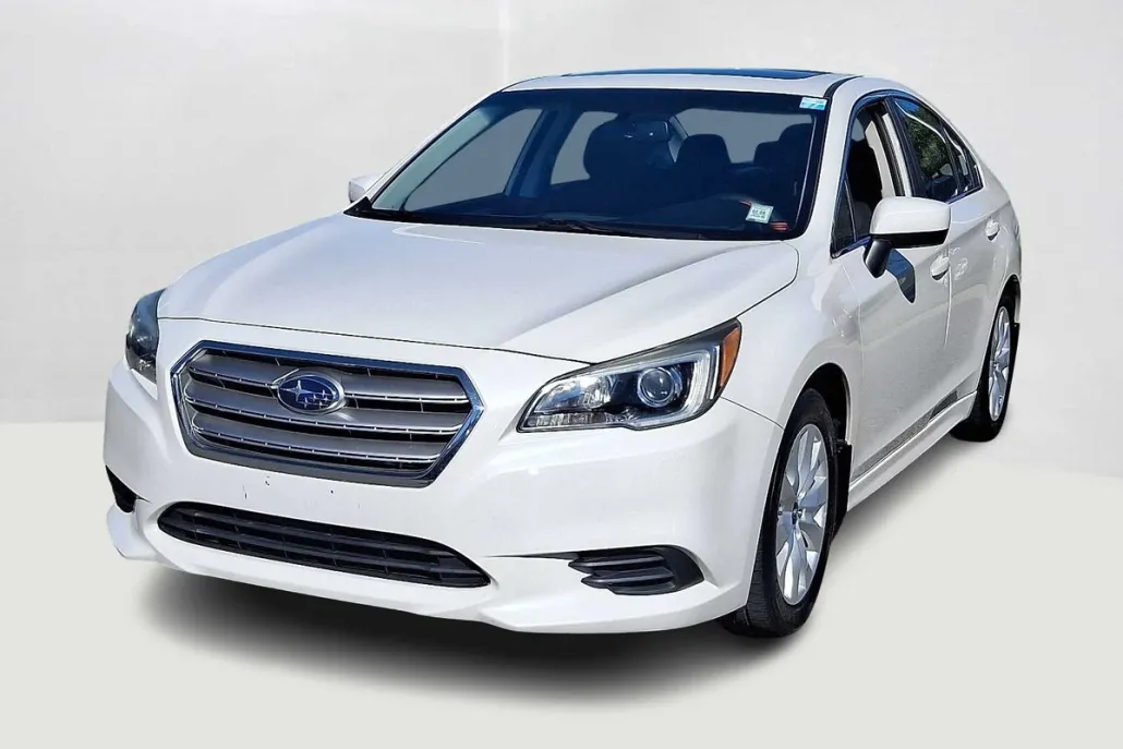 2015 Subaru Legacy 2.5i Premium photo 1
