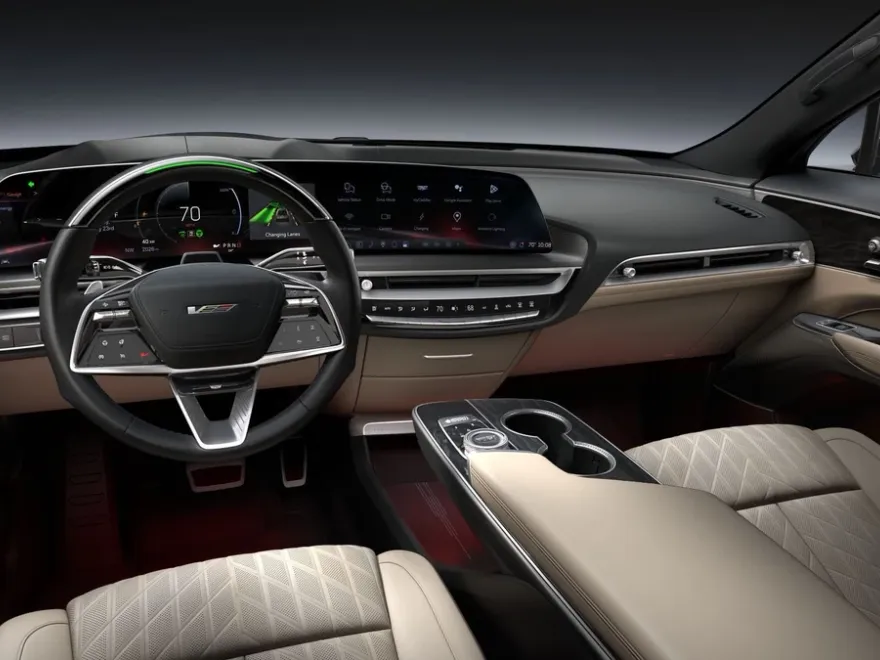 2026 Cadillac Lyriq photo 8