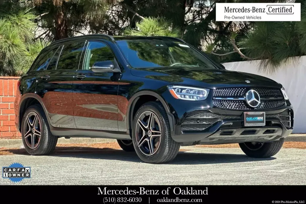 2022 Mercedes Benz GLC 300 photo 1