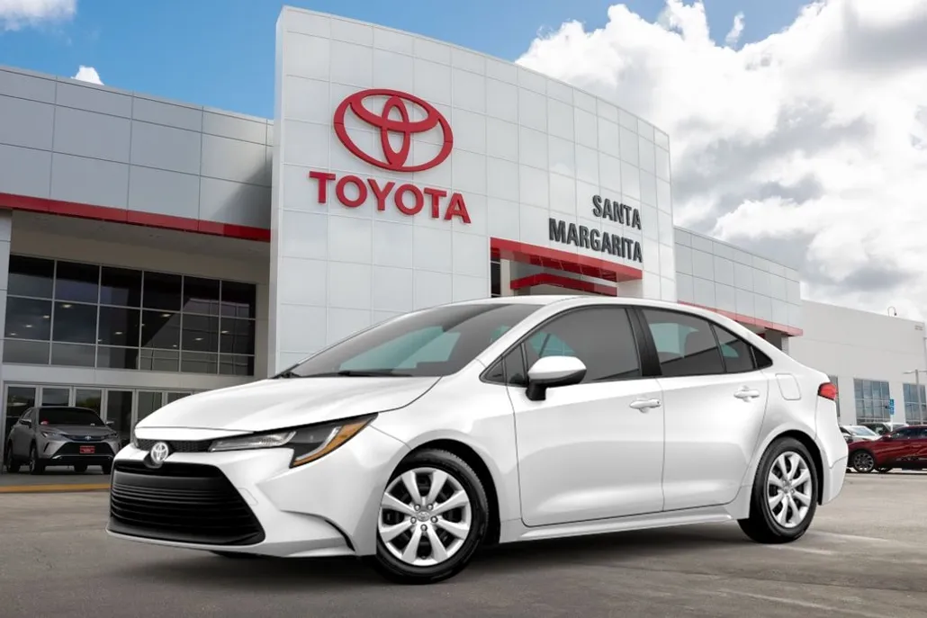 2025 Toyota Corolla LE photo 1