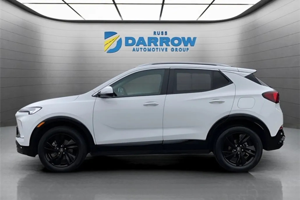 2024 Buick Encore GX Sport Touring photo 1