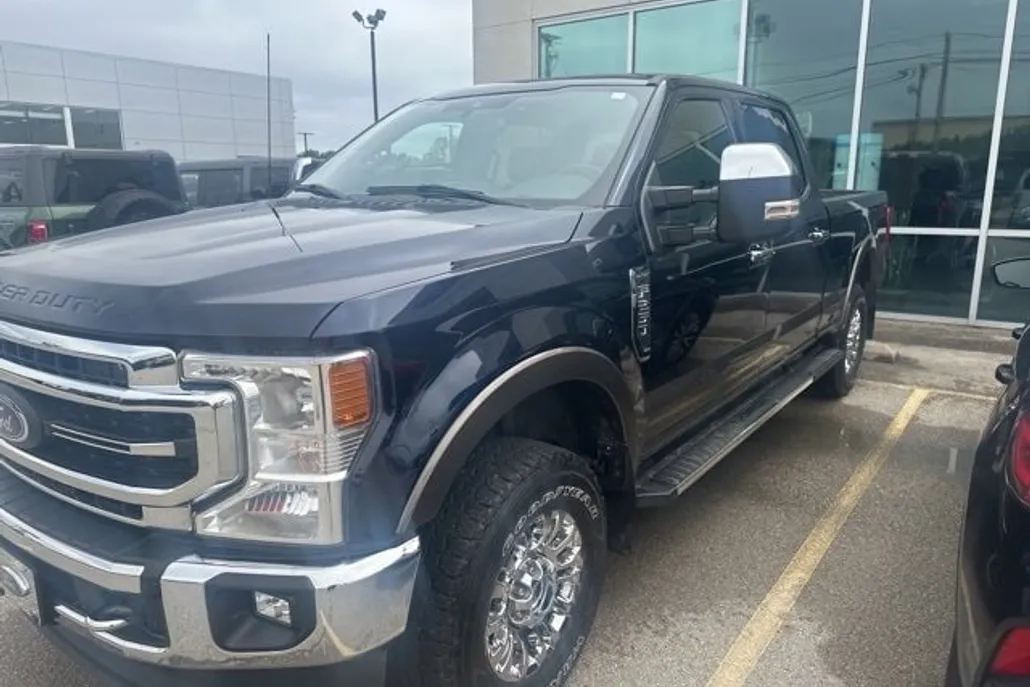 2022 Ford F-250 Lariat photo 1
