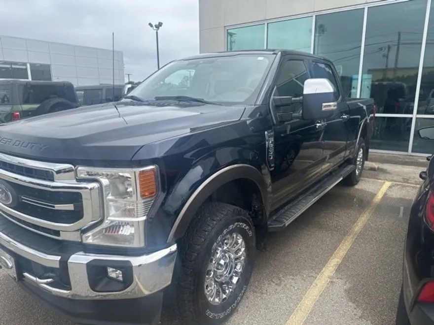 2022 Ford F-250 Lariat photo 1