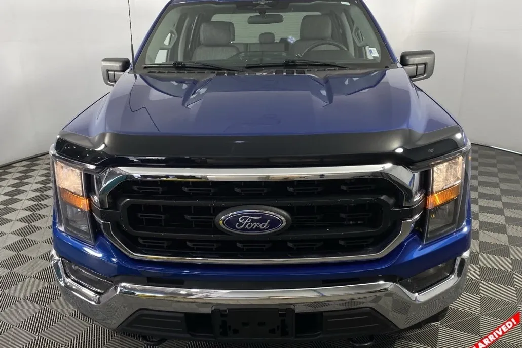 2023 Ford F-150 XLT photo 1