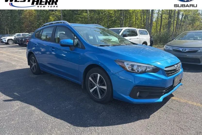 2023 Subaru Impreza Premium photo 1