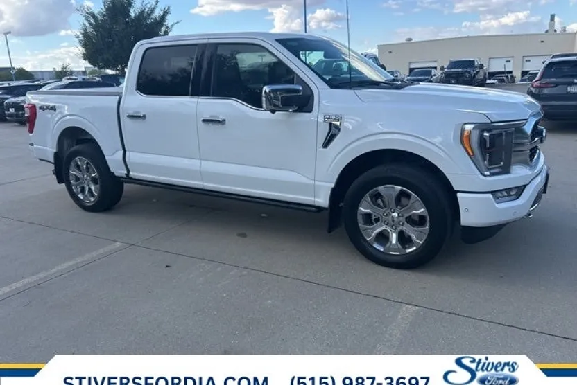 2023 Ford F-150 Platinum photo 1