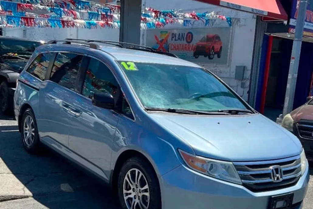 2012 Honda Odyssey EX photo 1