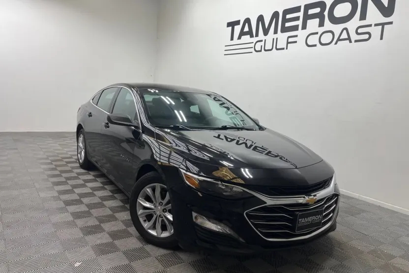 2023 Chevrolet Malibu 1LT photo 1