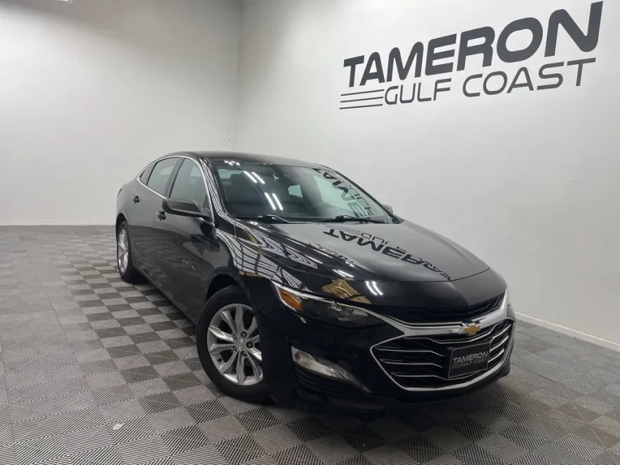 2023 Chevrolet Malibu 1LT photo 1