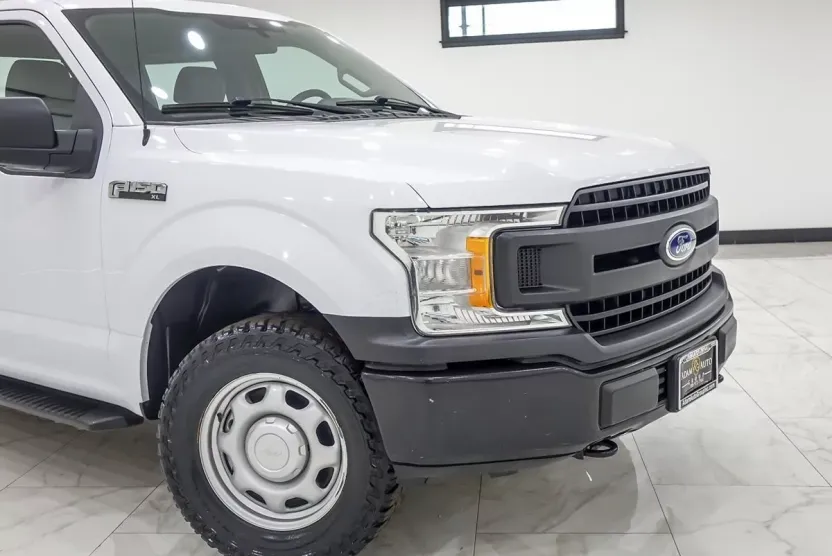 2019 Ford F-150 XL photo 1